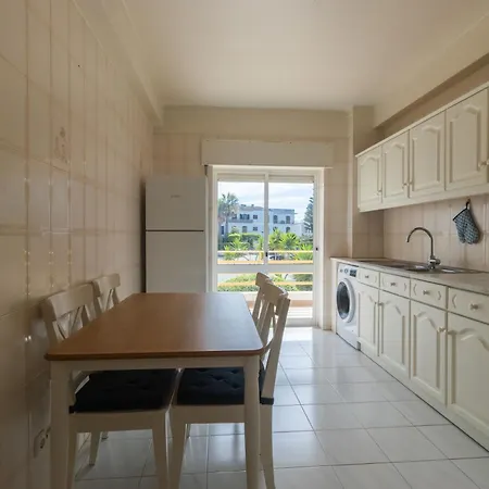 Urban - Pequeno Infante